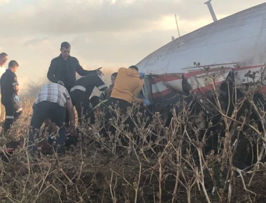 Νότια Αφρική: Συντριβή αεροσκάφους σε χωράφι της Πρετόρια - Τουλάχιστον 20 τραυματίες (φωτό)